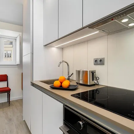 Whome Flat In The Heart Of Anjos